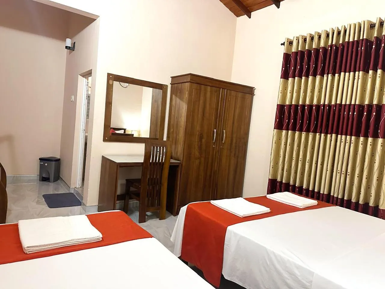 Lahiru Airport Villa Andiambalama Sri Lanka